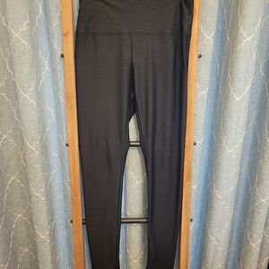 👖WILD FABLE BLACK SNAKE PRINT LEGGINGS SMALL